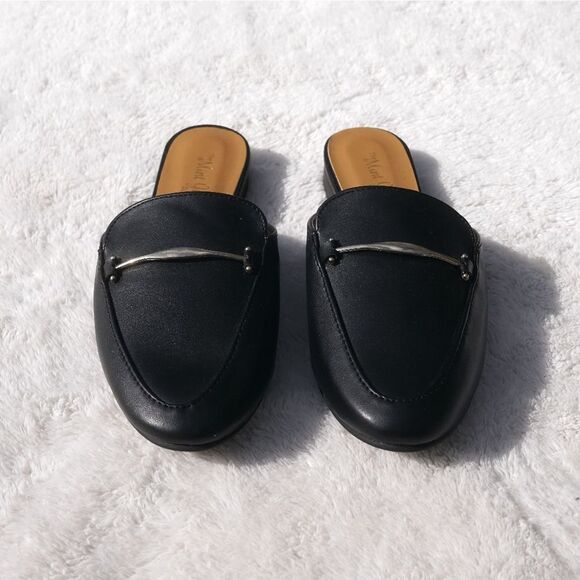 Stylish Black Mules by [Brand] - Picture 3 of 6